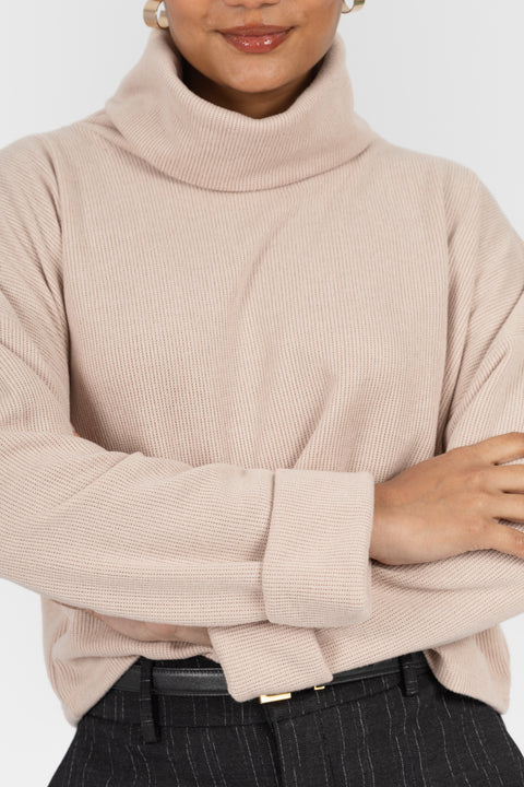 ⁠Chompa Kimmy - Beige